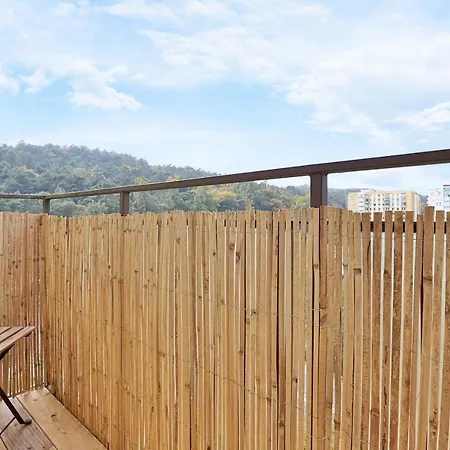 Forest View By Renters * Zoppot